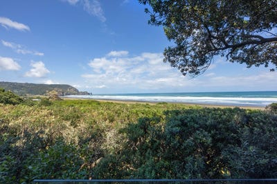 /international/nz/107-north-piha-road-piha-auckland-380119850083/