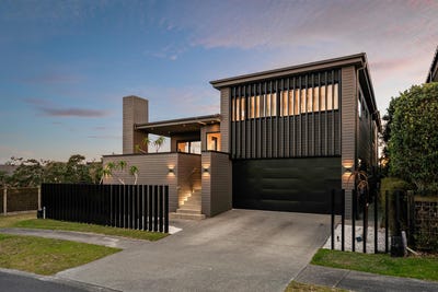 /international/nz/6-taiawa-place-omaha-auckland-380119812620/