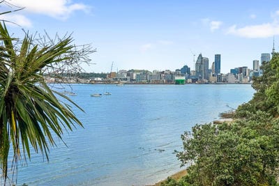 /international/nz/23c-stanley-point-road-devonport-auckland-380119811459/