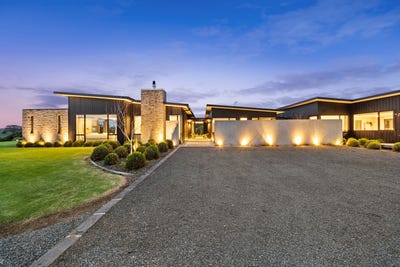 /international/nz/458-whitehills-road-waitoki-auckland-380119863314/