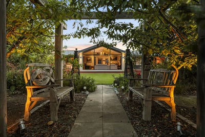 /international/nz/196-rapaura-road-rapaura-marlborough-380119865816/