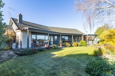 /international/nz/155-downs-road-geraldine-canterbury-380119874646/
