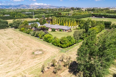 /international/nz/518-pound-road-yaldhurst-canterbury-380119846635/