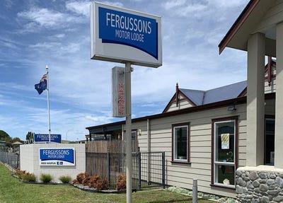 /international/nz/11-peel-street-waipukurau-and-surrounds-hawkes-bay-380119829757/
