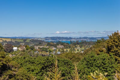 /international/nz/29-beresford-avenue-surfdale-auckland-380119877974/