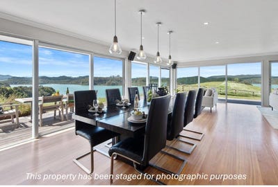 /international/nz/9-whangaruru-wharf-road-oakura-coast-northland-380119878871/