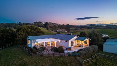 /international/nz/656-horseshoe-bush-road-waitoki-auckland-380120025929/