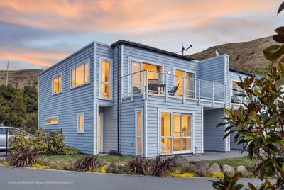 /international/nz/60-port-hills-road-heathcote-valley-canterbury-380119940140/