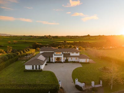 /international/nz/21b-riverfields-lane-tamahere-waikato-380119856761/