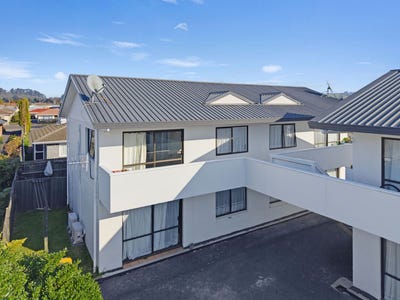 /international/nz/44-malfroy-road-victoria-bay-of-plenty-380119860861/