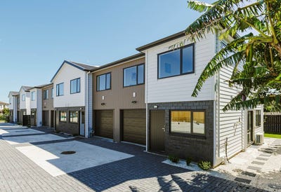 /international/nz/17e-mccullough-avenue-papatoetoe-auckland-380119963428/