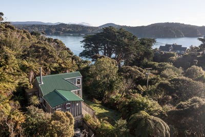 /international/nz/66-leask-bay-road-stewart-island-southland-380120025011/