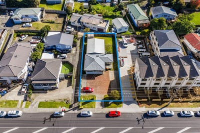 /international/nz/204-archers-road-wairau-valley-auckland-380119816787/