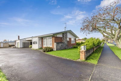/international/nz/25-peria-road-matamata-waikato-380119842677/