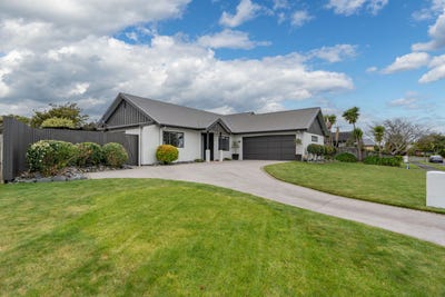 /international/nz/49-waiwherowhero-drive-saint-andrews-waikato-380120117676/