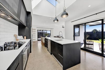 /international/nz/5-aheahea-way-hurworth-taranaki-380119940459/