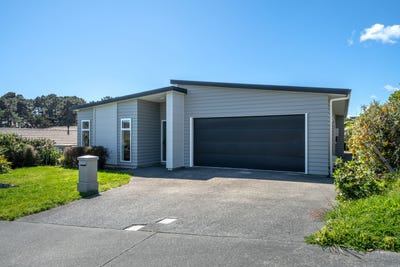 /international/nz/9-ken-douglas-drive-aotea-wellington-380120036409/