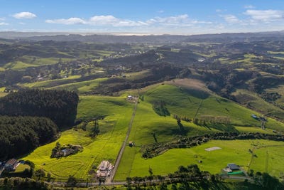/international/nz/88-valley-road-waitoki-auckland-380119814694/