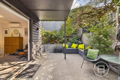 /international/nz/14-fryer-street-queenstown-central-central-otago-lakes-district-380119870675/