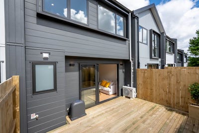 /international/nz/14-aplin-place-birkdale-auckland-380119852792/