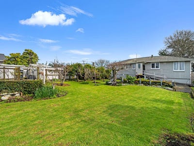 /international/nz/35-sherson-street-gate-pa-bay-of-plenty-380119853346/