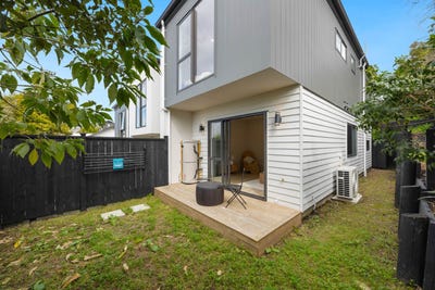/international/nz/72e-langana-avenue-browns-bay-auckland-380119879103/
