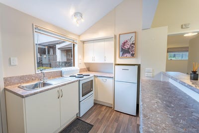 /international/nz/cottage-10-6-glenwood-avenue-highfield-canterbury-380119871716/