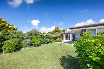 /international/nz/6-panorama-place-dargaville-northland-380119860374/