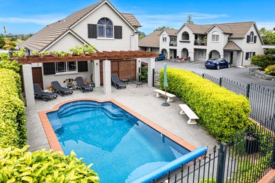 /international/nz/361-western-hills-drive-avenues-northland-380119806405/