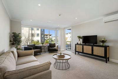 /international/nz/30-ambassador-glade-orewa-auckland-380119859353/