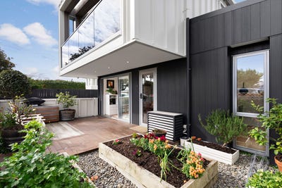 /international/nz/1-93-alfred-street-onehunga-auckland-380119942263/