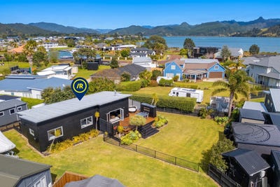 /international/nz/7-ajax-head-pauanui-coromandel-380120078434/