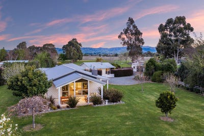 /international/nz/32-rapaura-road-rapaura-marlborough-380120077966/
