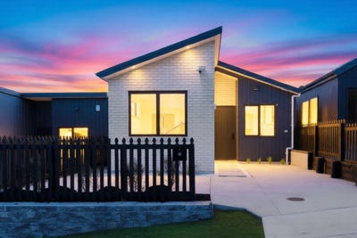 /international/nz/18-mahinga-kai-road-orewa-auckland-380119939965/
