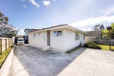 /international/nz/70-cedar-heights-avenue-massey-auckland-380119938178/