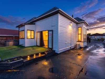 /international/nz/37-grove-street-saint-kilda-otago-380119858175/