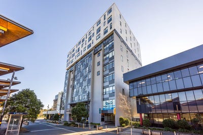 /international/nz/813-17-putney-way-manukau-auckland-380119865262/