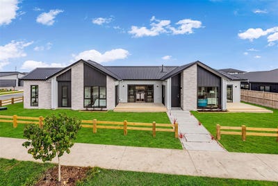 /international/nz/8-arahi-road-clevedon-auckland-380119861308/