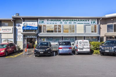 /international/nz/8-20-link-drive-wairau-valley-auckland-380119832606/