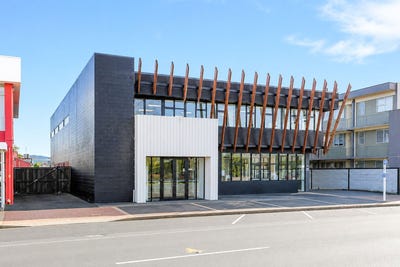 /international/nz/1227-hinemaru-street-rotorua-central-bay-of-plenty-380119827018/