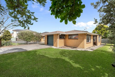 /international/nz/57a-wintere-road-papatoetoe-auckland-380119984137/