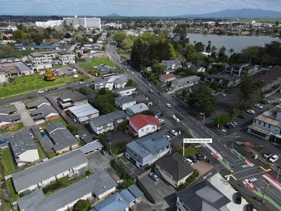 /international/nz/33-pembroke-street-hamilton-lake-waikato-380119822874/