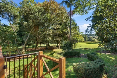 /international/nz/744-coatesville-riverhead-highway-riverhead-auckland-380119846800/