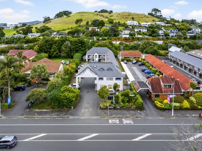 /international/nz/104-106-great-south-road-epsom-auckland-380119954853/