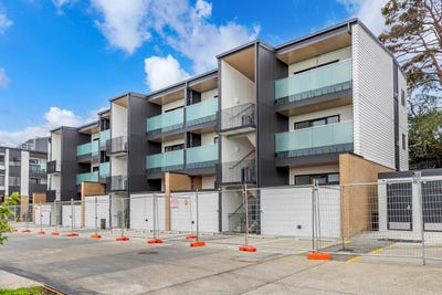 /international/nz/b-106-5-clinker-place-new-lynn-auckland-380119831609/