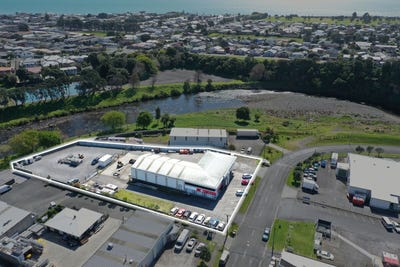 /international/nz/19-constance-street-waiwhakaiho-taranaki-380119822458/