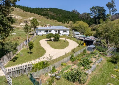 /international/nz/2010-te-wharau-road-te-wharau-wairarapa-380119834469/