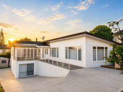 /international/nz/10-bailey-road-mount-wellington-auckland-380119837747/