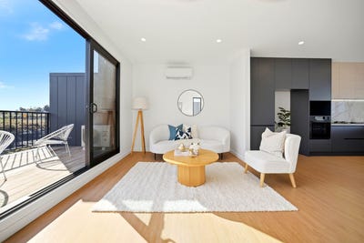 /international/nz/215-217-henwood-road-westgate-auckland-380119865475/