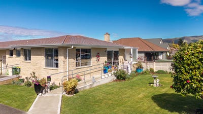 /international/nz/7-churchill-place-waimate-canterbury-380120026056/